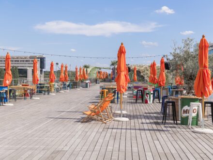 Le Café Oz Rooftop — photo 4