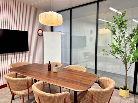 Work and Share - Val de Fontenay — photo 2