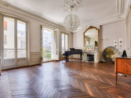 L'Immeuble Haussmannien de la Forge — photo 3
