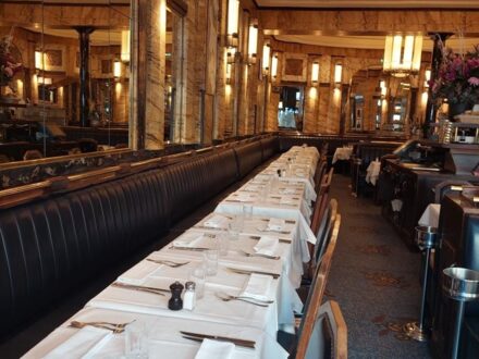 Le Vaudeville — photo 2