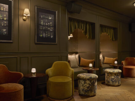 Le Grand Hôtel Cayré : Officine Bac — photo 2