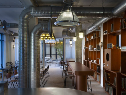 Café/ Restaurant ROND - La Montgolfière Lamarck — photo 3