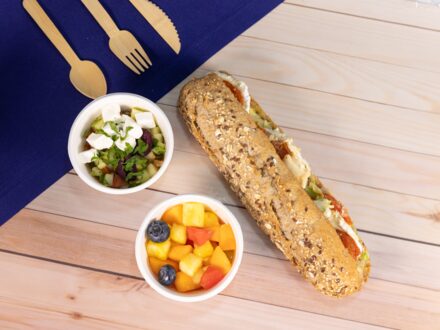 Lunchbox sandwich végétarien avec entrée