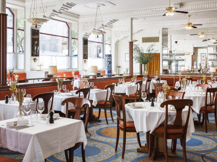 Maggie Bar et Restaurant - Hôtel Rochechouart — photo 2