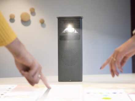 Vidéo-projecteur intelligent