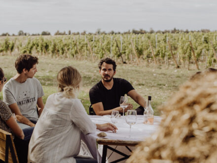 La dégustation de vin, photo 1 sur 2