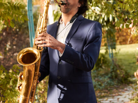 Artiste solo & saxophone, photo 1 sur 2