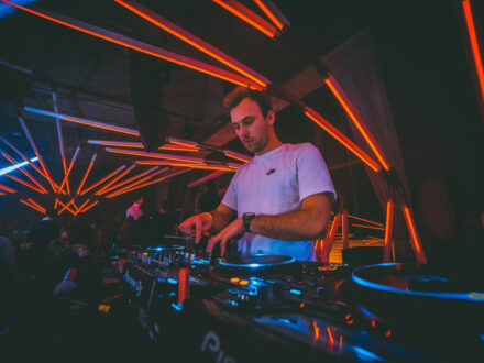 DJ Généraliste, photo 1 sur 4