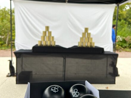 Stand de Chamboule-tout, photo 1 sur 2