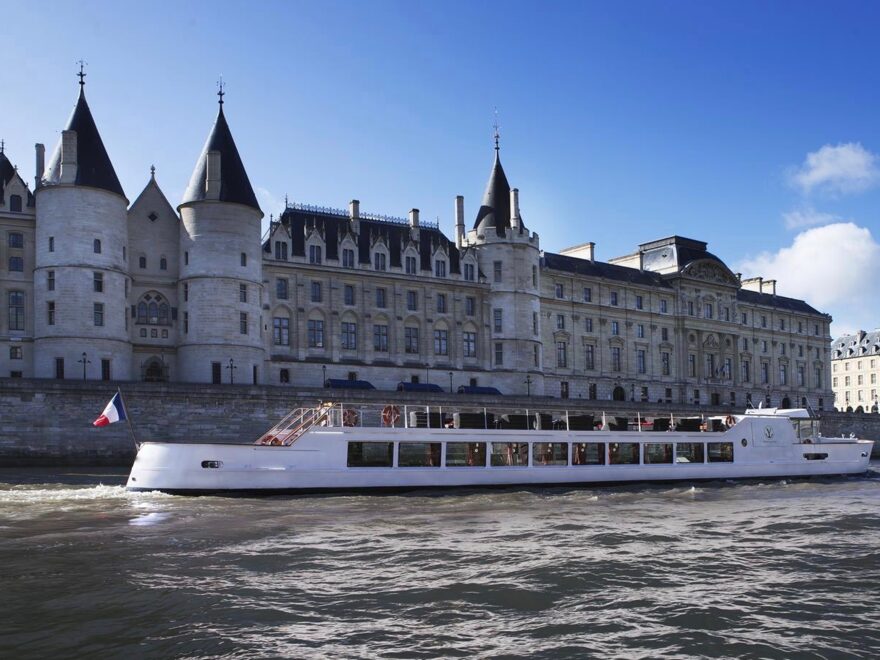 Le Victoria