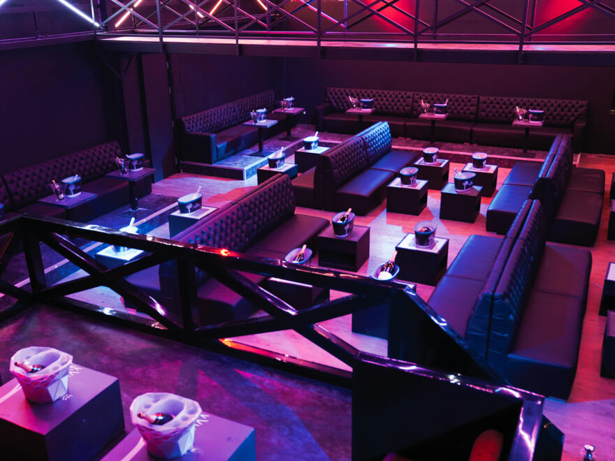 Le club moderne du G complex