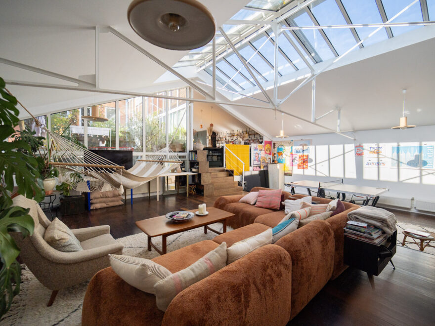 Maison Canon : Maison-loft de 350 m² avec verrière et terrasse aux portes de Paris