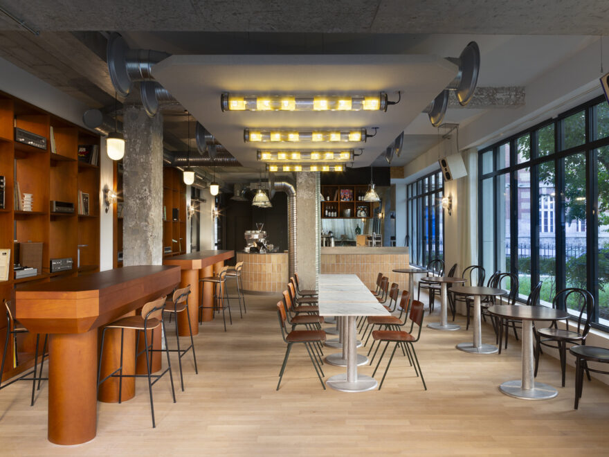 Café/ Restaurant ROND - La Montgolfière Lamarck
