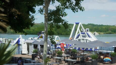 Projet X Aquapark - Terrasse flottante, photo 1 sur 5