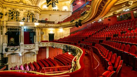 Le Théâtre Mogador